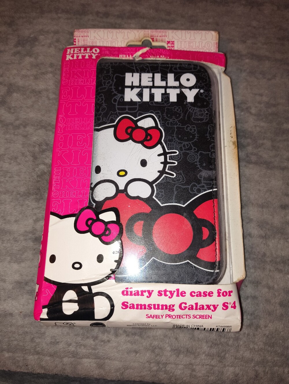 Hello Kitty Pink and Black Diary-Style Case for Samsung Galaxy S4